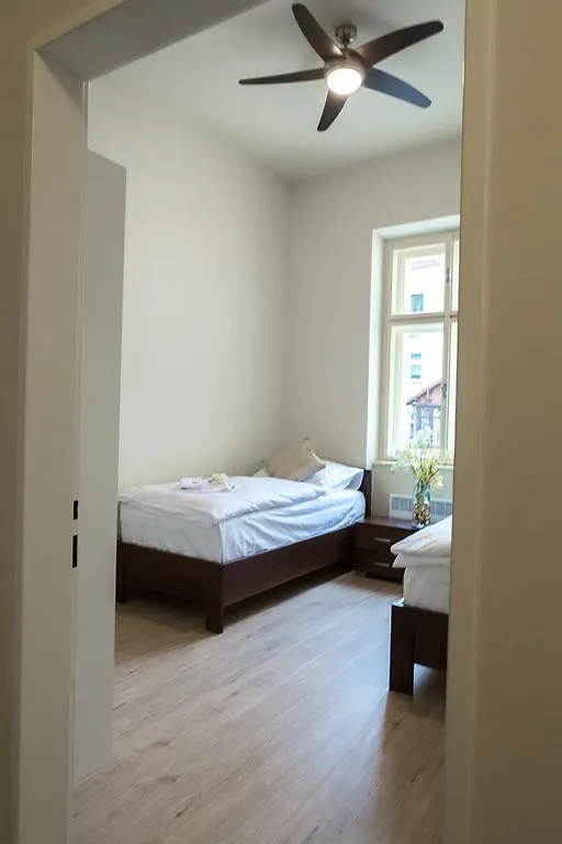 Prague Golden Age Apartment